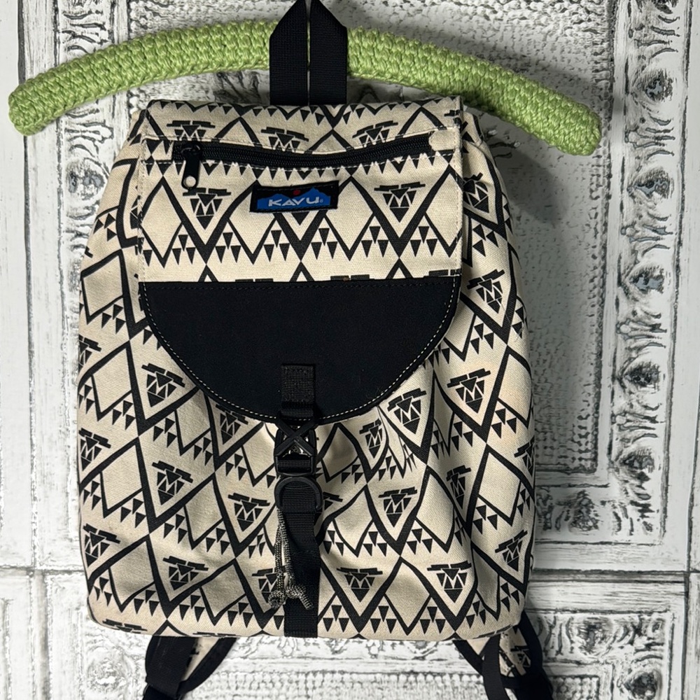 Kavu Black and Cream Geometric Backpack